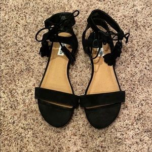 Steve Madden suede Lace up tassel sandals